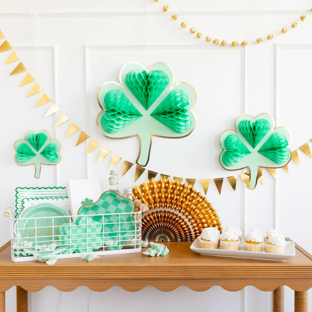 Hanging Shamrock Honeycomb, Shopsweetluluss