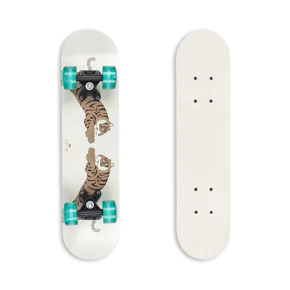 Kids Light Up Skateboard - Tiger, Shopsweetluluss