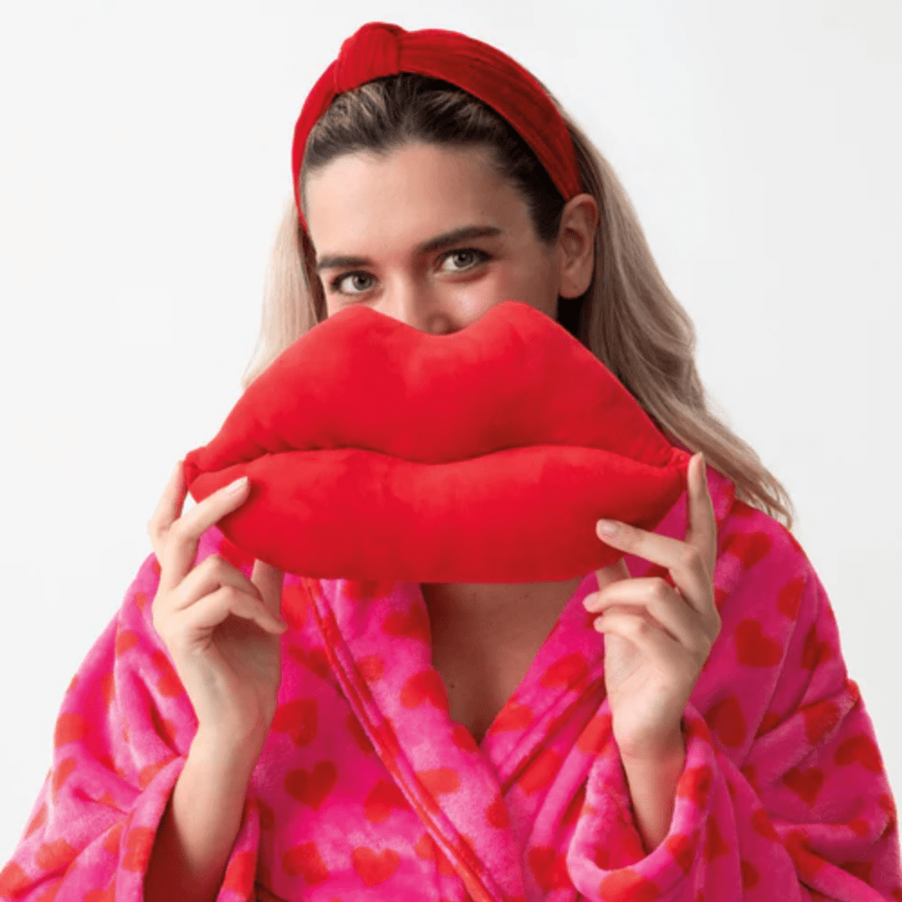 Lips Pillow, Shopsweetluluss