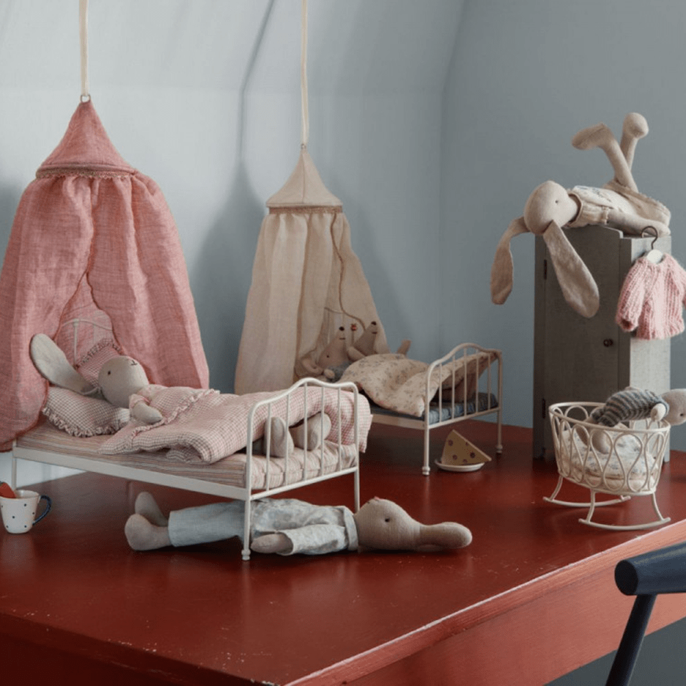 Miniature Bed Canopy for Maileg Mice - Rose, Shopsweetluluss
