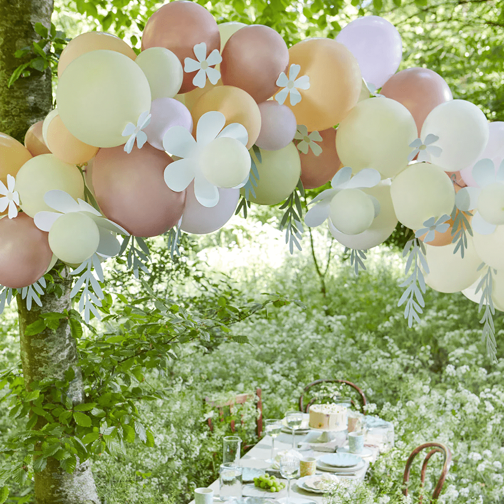 Pastel Daisy Balloon Garland, Shopsweetluluss