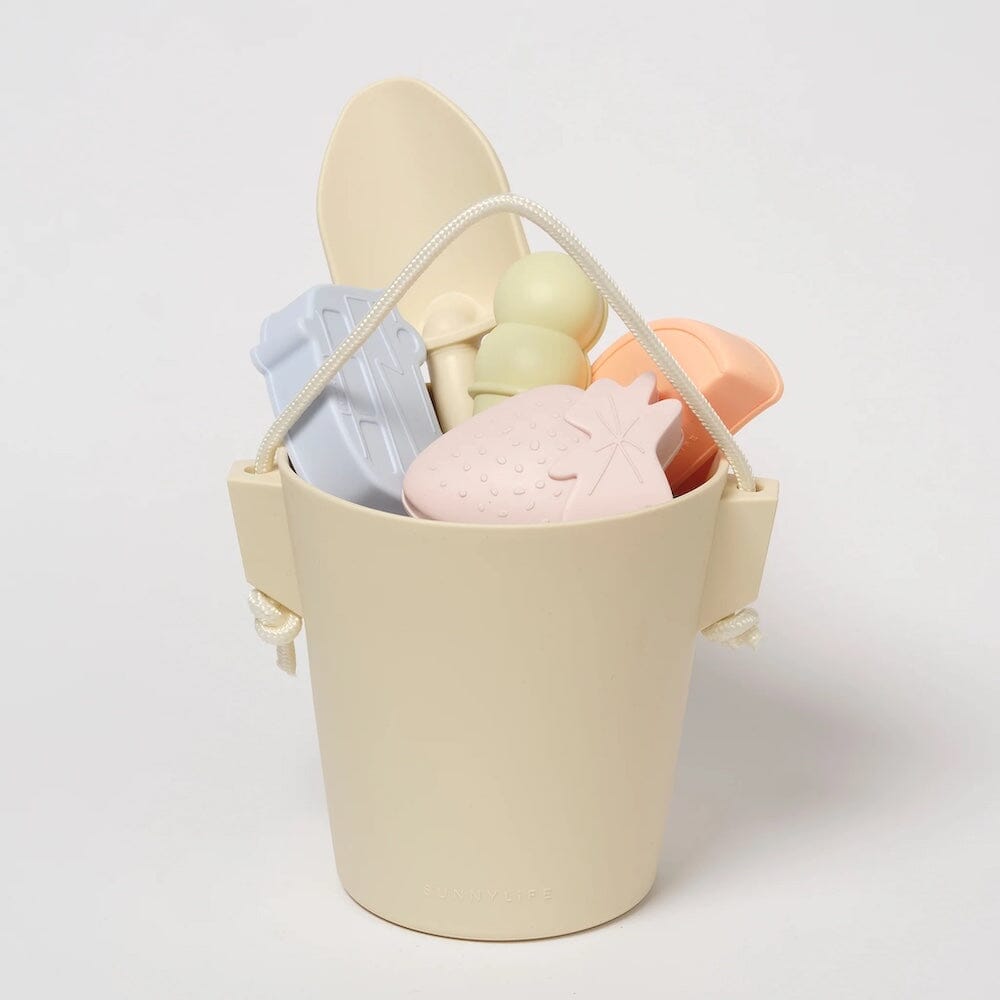 Silicone Bucket & Spade Set - Apple Sorbet Multi, Shopsweetluluss