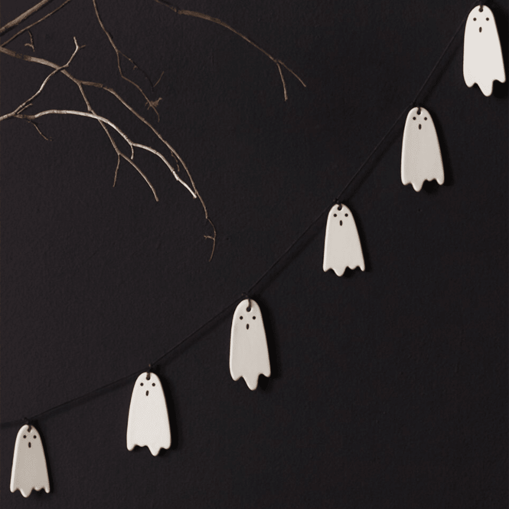 Spooky Ghost Garland, Shopsweetluluss