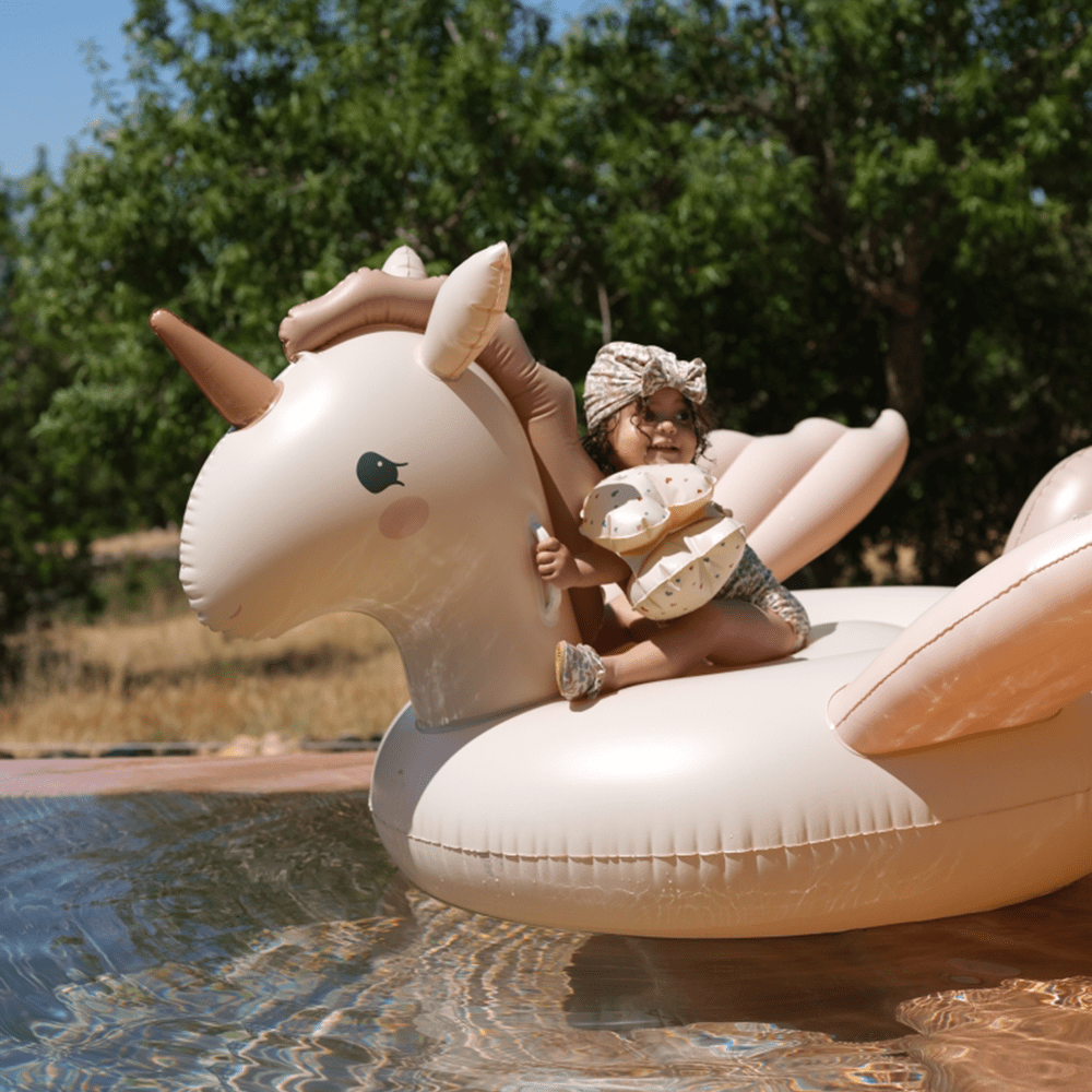 Unicorn Float, Shopsweetluluss
