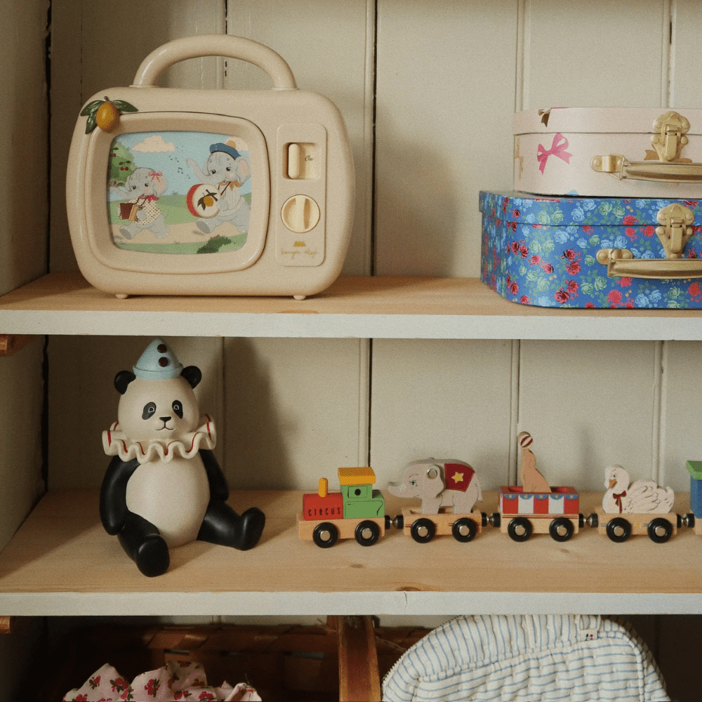 Wooden Magnetic Train Set - Circus, Shopsweetluluss