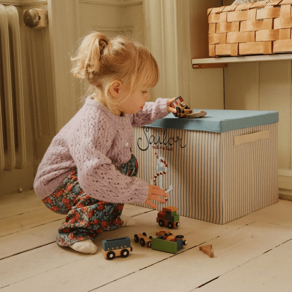 Wooden Magnetic Train Set - Circus, Shopsweetluluss