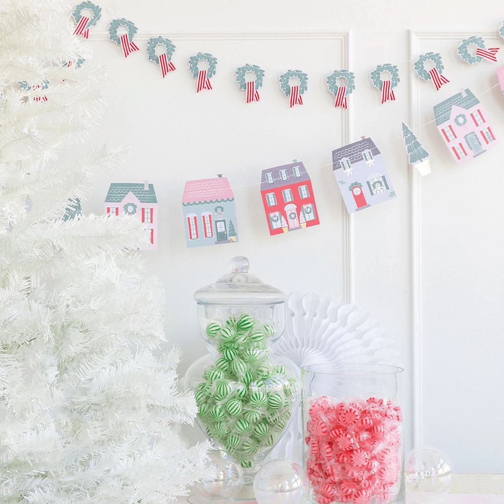 Christmas Village and Wreath Banner, Shopsweetluluss