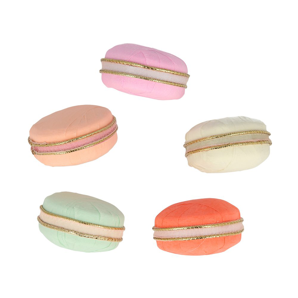 Ladurée Paris Macaron Surprise Balls, Shopsweetluluss