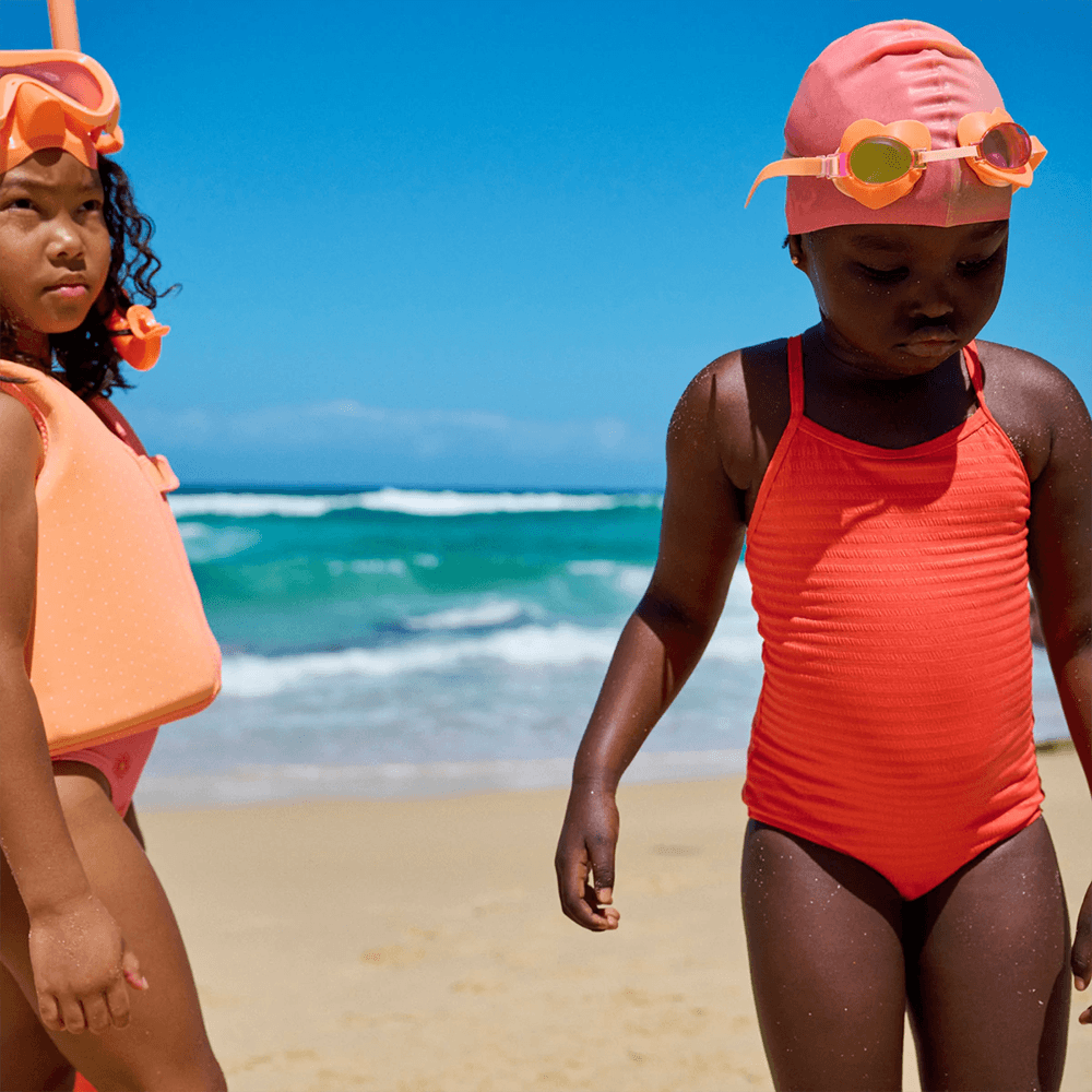 Mini Swim Goggles - Hearts, Shopsweetluluss