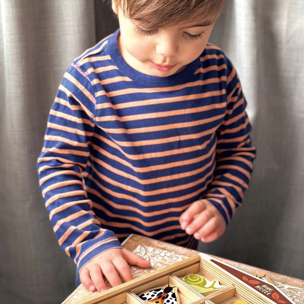 The Bug Hotel, Shopsweetluluss