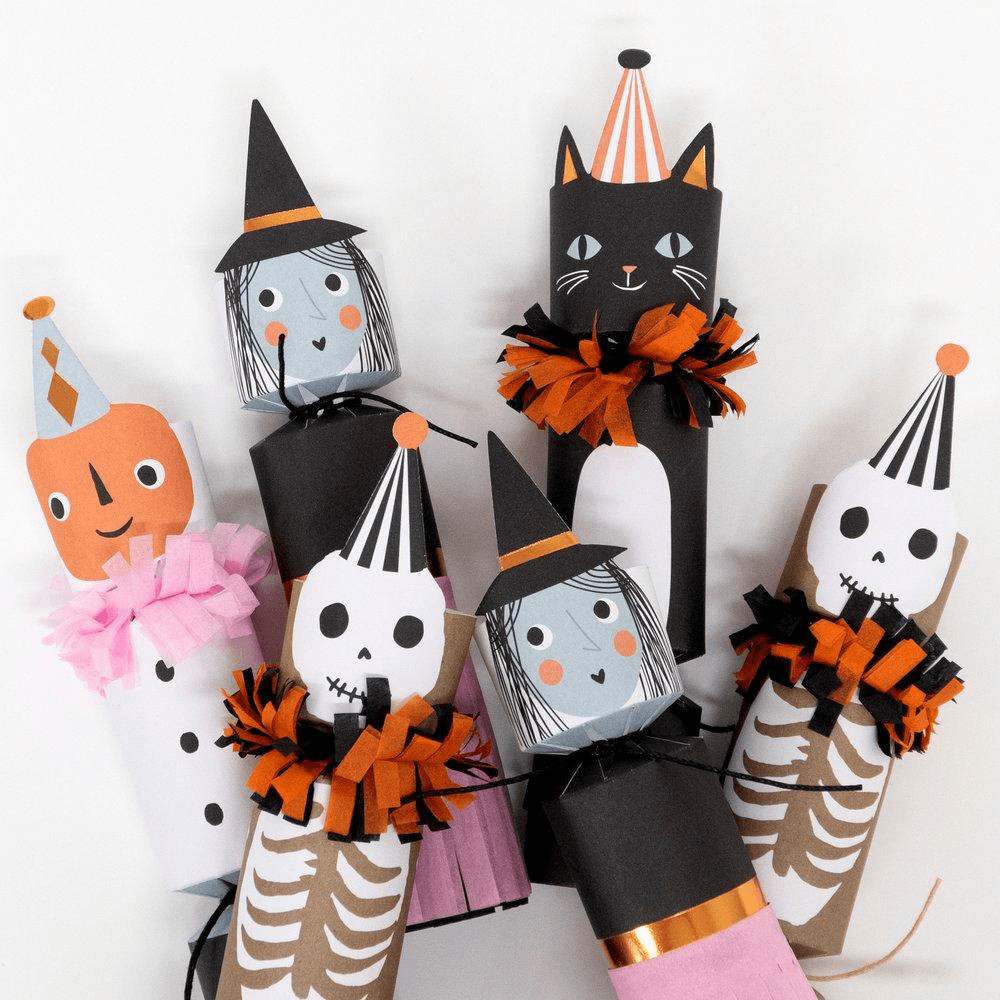 Vintage Halloween Character Crackers, Shopsweetluluss