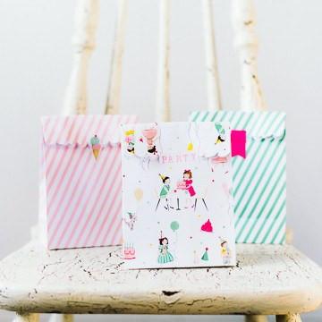 'It's a Party' Favor Bags - Shopsweetluluss